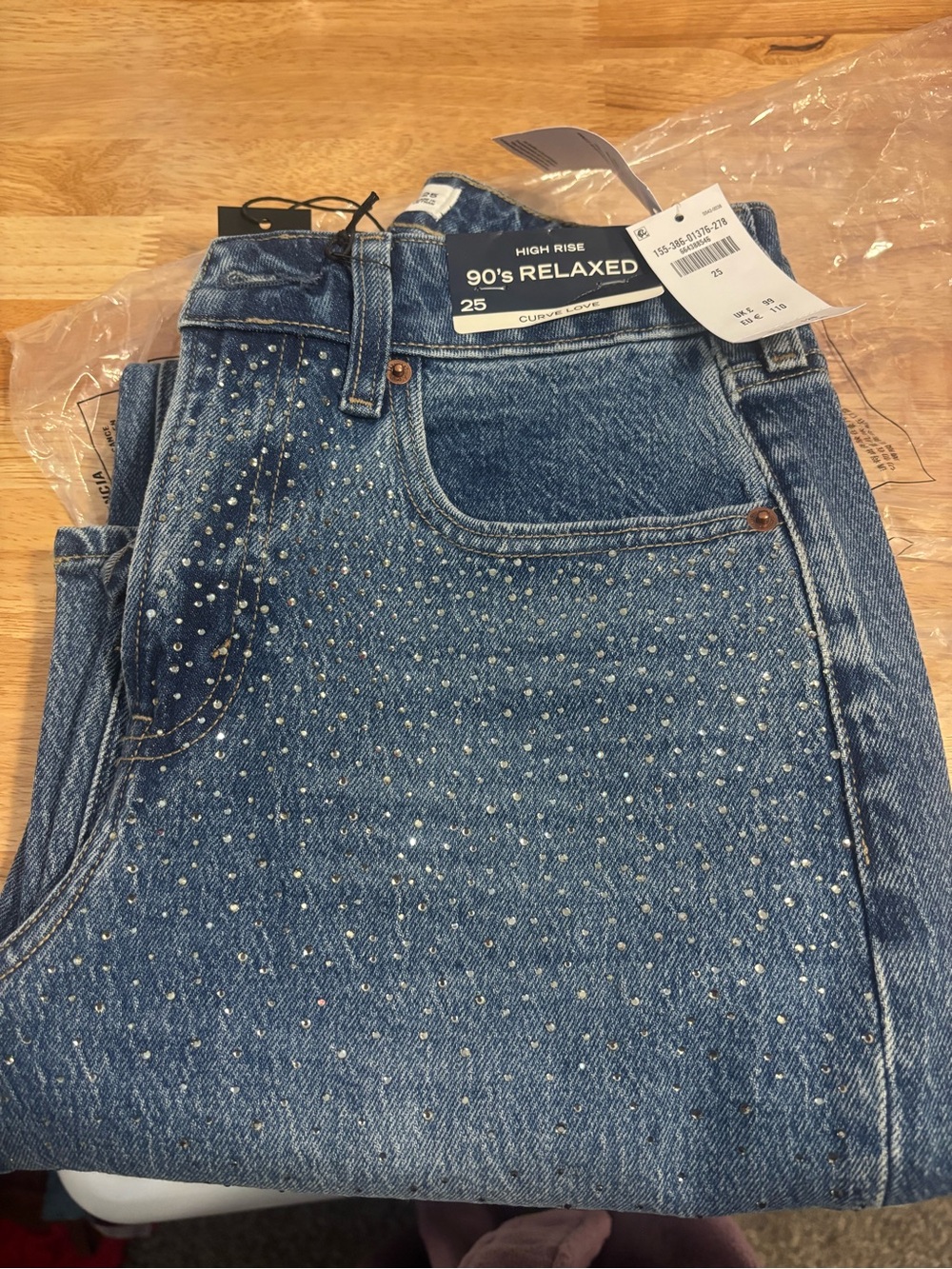 Abercrombie & Fitch High-Rise Relaxed Blue Jeans with Sparkle Embellishment